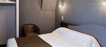 Hotel Auberge De La Bonde Logis Langeais Ngoại thất bức ảnh