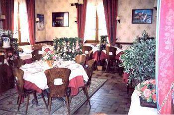 Hotel Auberge De La Bonde Logis Langeais Ngoại thất bức ảnh